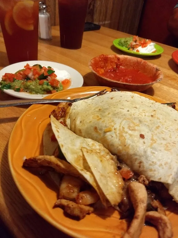 Armondo’S Brothers Pizza